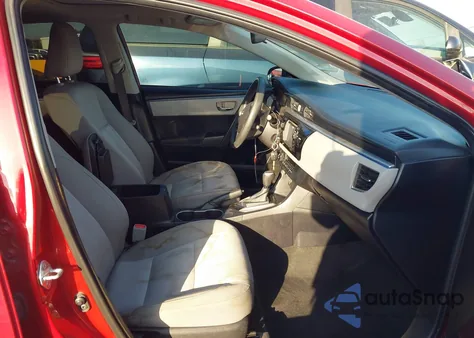 2014 Toyota Corolla Le Plus z USA, uszkodzony, nr VIN 2T1BURHE1EC204417